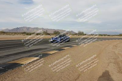 media/Jan-03-2026-SCCA SD (Sat) [[c9b9d14034]]/4-Novice Group/Session 3 Turn 2 Inside/